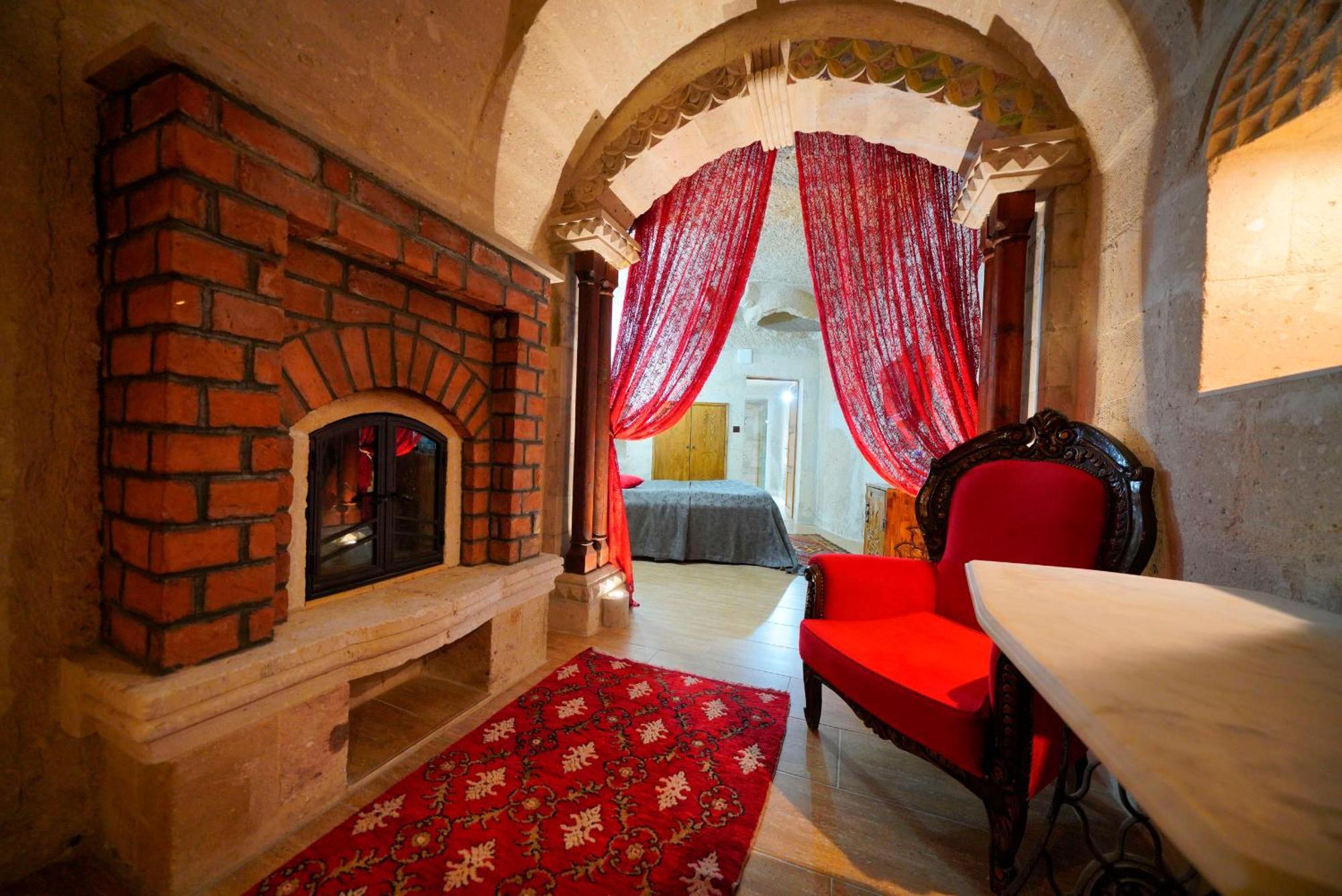 Holiday Cave Hotel Гореме Экстерьер фото